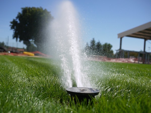 Profiter mieux de votre jardin avec l’arrosage automatique